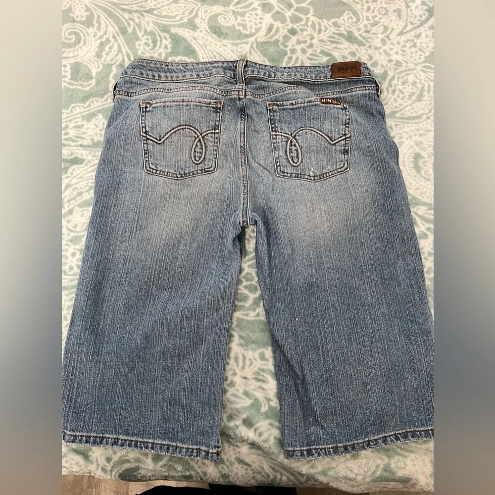 Hint Capris size 13 - Picture 2 of 5
